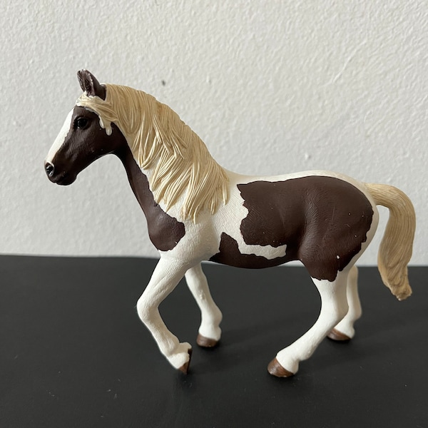 Vintage Retired Schleich Pinto Mare Horse Model Toy Figurine Imaginary Play Horse Club Plastic PVC Horses Made in Germany