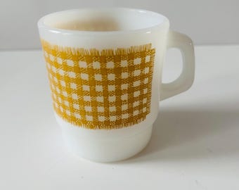 Vintage Anchor Hocking Fire-king Milk Glass Mugs 