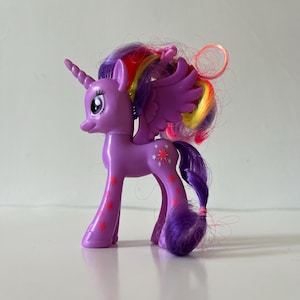My Little Pony Princess Twilight Sparkle Rainbow Brushable Winged Pegasus Pony MLP 4 Inches Tall