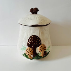 Vintage Arnel's Speckled Merry Mushroom Inspired Toadstool Mushrooms Medium Canister Cookie Jar Cottagecore Retro Kitchen