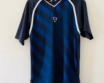 T-shirt polo VTG 90’s Nike blu navy con scollo a V, Swoosh bianco, allenamento, abbigliamento sportivo sportivo, Streetwear, taglia L