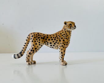 Vintage 1997 Schleich Cheetah Toy Collectible Toy Diorama Animals Imaginary Play