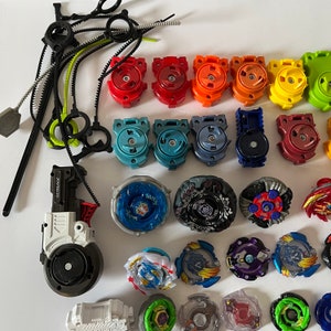 Vintage Bey Blade Collectible Toys Beyblade Mixed Lot Tops Tomy Hasbro ...