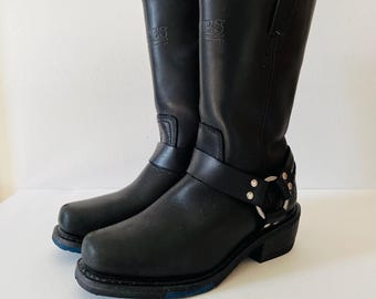 Boulet Western Style Black Leather Harness Boots Cowboy Boots, Size 8 1/2 Boulet | Shoes | Boulet Western Style Black Leather Harness  main image 2