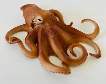 Vintage 2001 Schleich Giant Octopus 16085 Retired Riesenkracke 1:32 Designed in Germany Made in Portugal