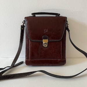vintage Petit sac de transport en cuir mouflon plusieurs poches zippées Sac bandoulière de voyage Bandoulière réglable