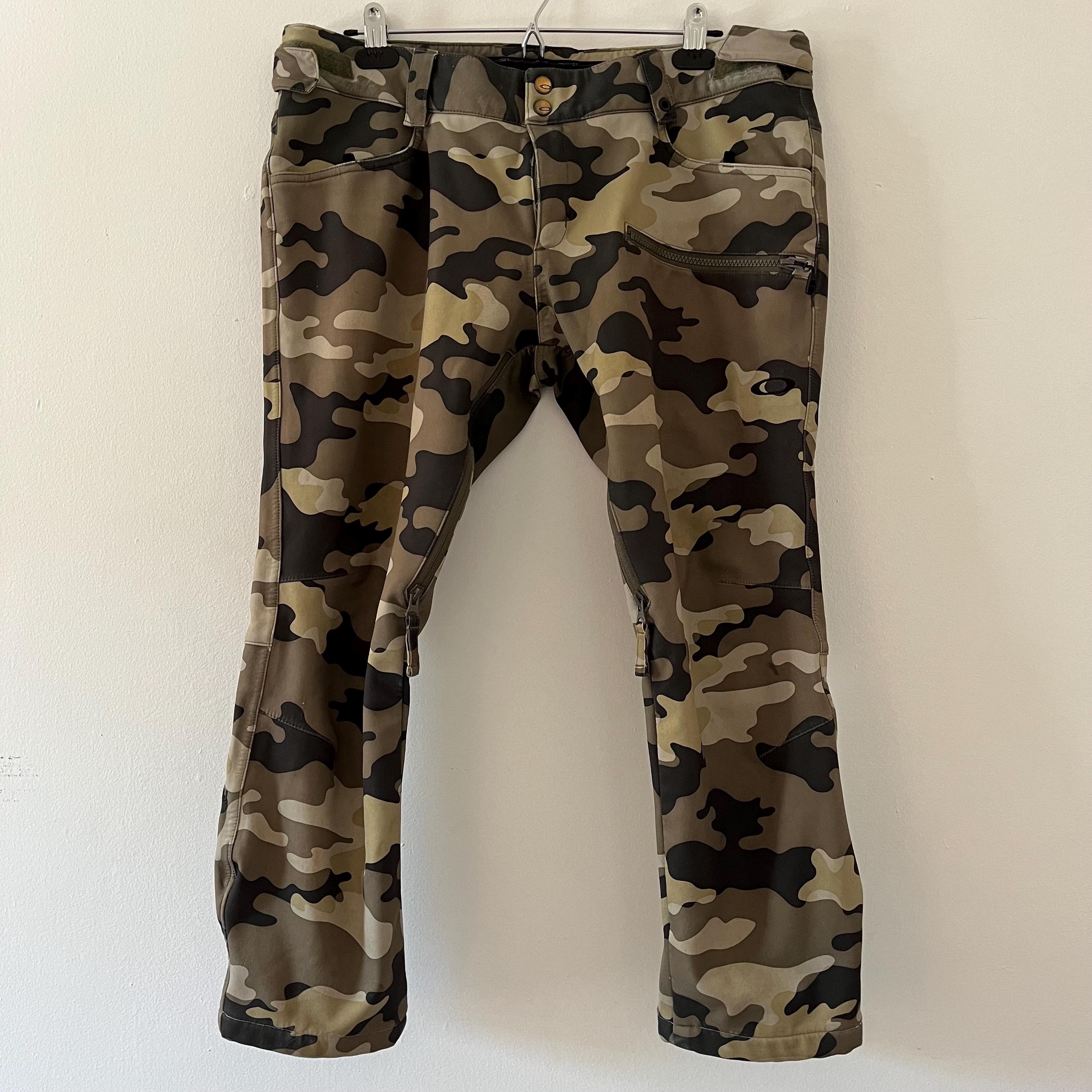 OAKLEY archive black gimmick pants w34