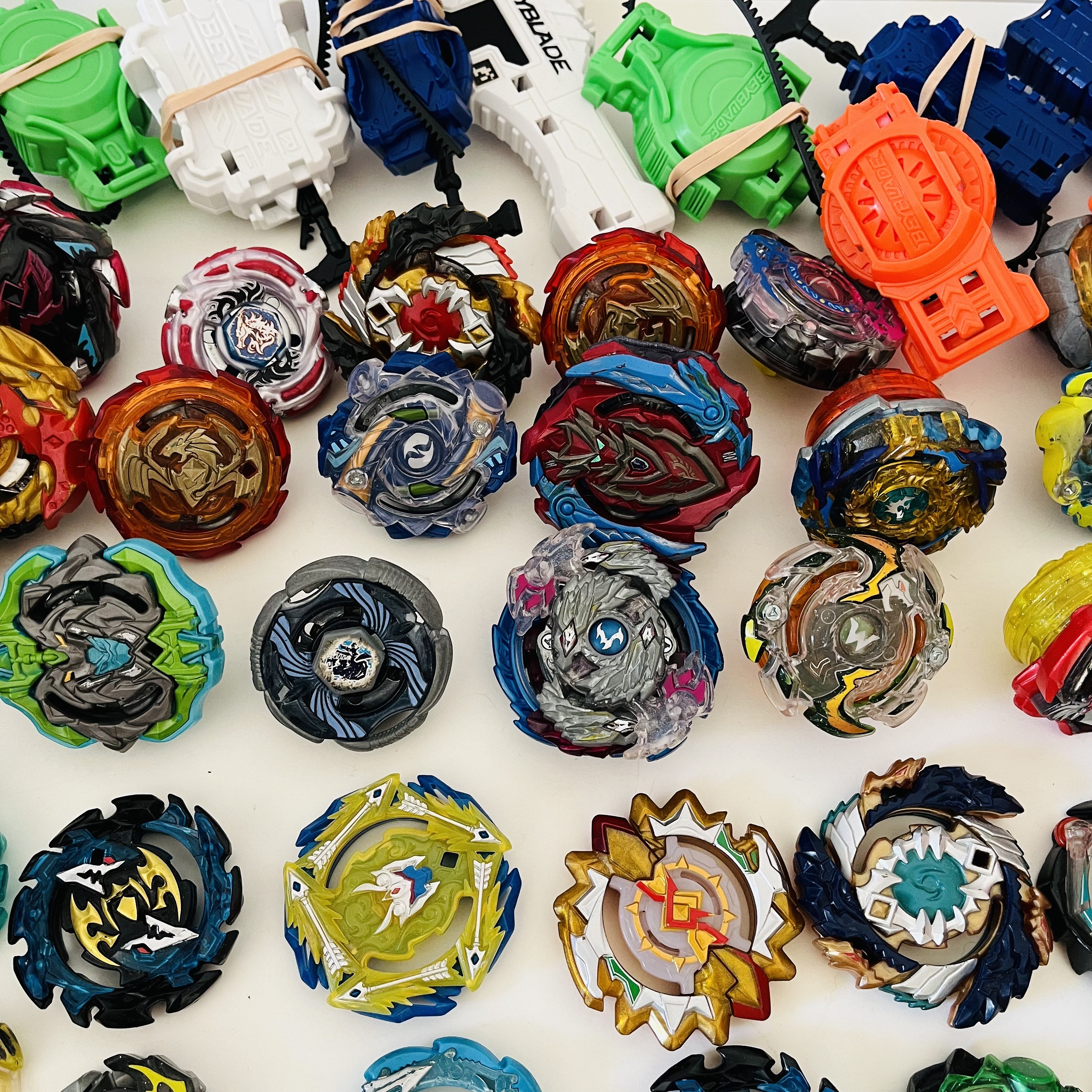 Vintage Bey Blade Collectible Toys Beyblade Mixed Lot Tops Tomy Hasbro ...