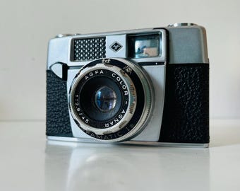 Vintage 1960's  Agfa Agnar 45mm f/2.8 Vintage 35mm Rangefinder Film Camera With Hard Leather Case Made in Germany