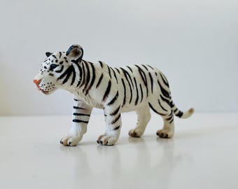 Vintage Schleich White Tiger Figurine 2003 Retired Wild Life Animal Toy