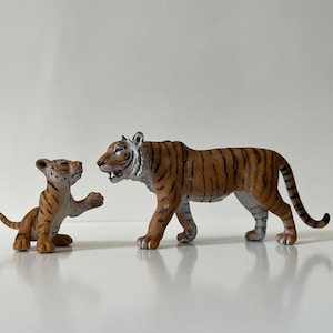 Schleich Tiger and Cub Animal Figure Imaginary Play Animals vintage Toys Animaux en plastique