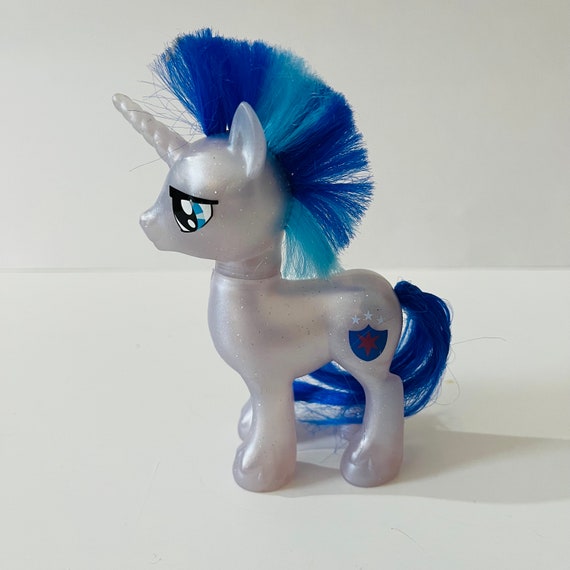Shining cheap armor toy