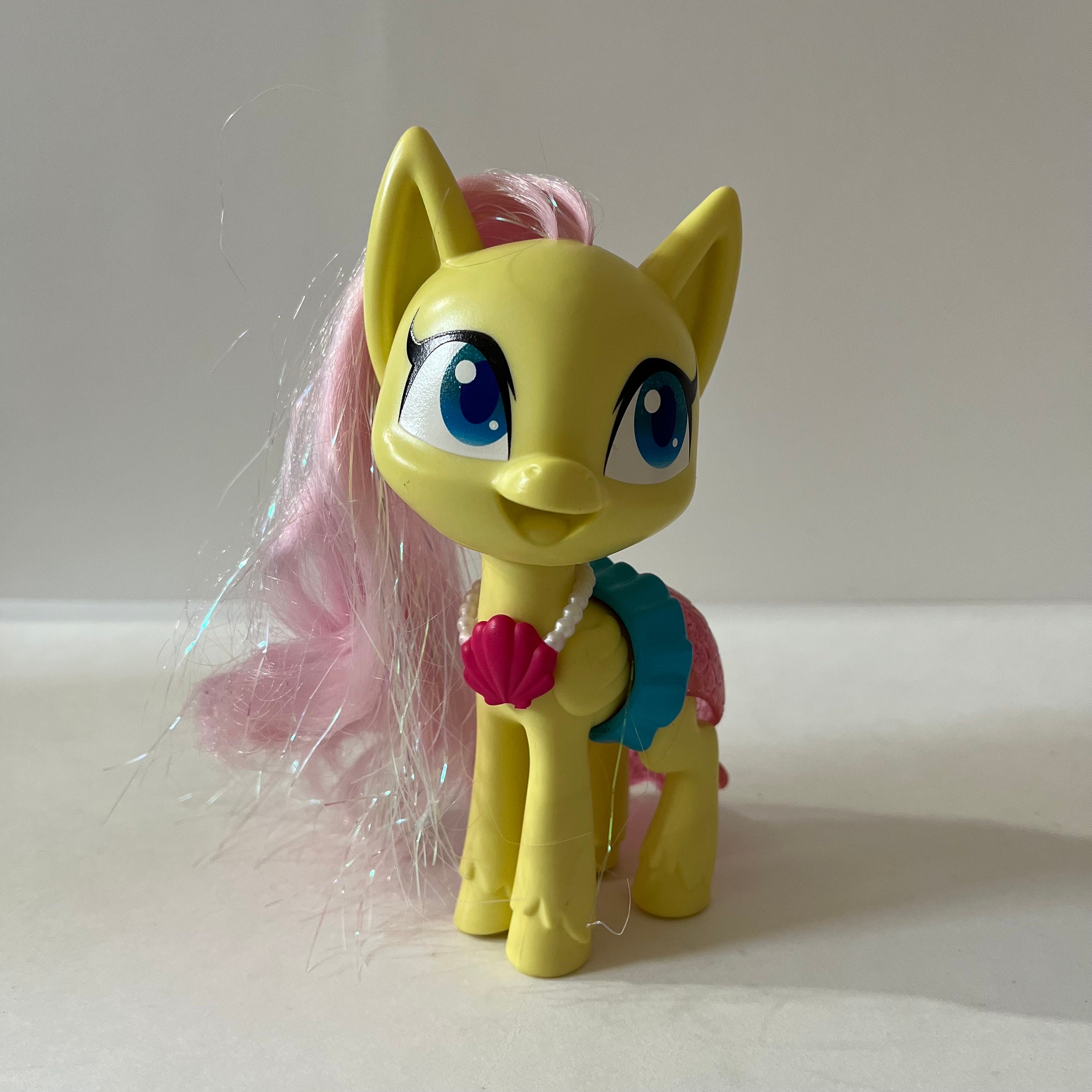 My Little Pony G4.5 Fluttershy MLP Ponies Vintage Hasbro Toy