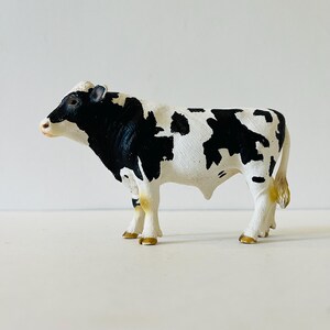 布製の白い牛の置物 シュライヒ 白黒ホルスタイン 雄牛 農場の動物 想像遊び プラスチック