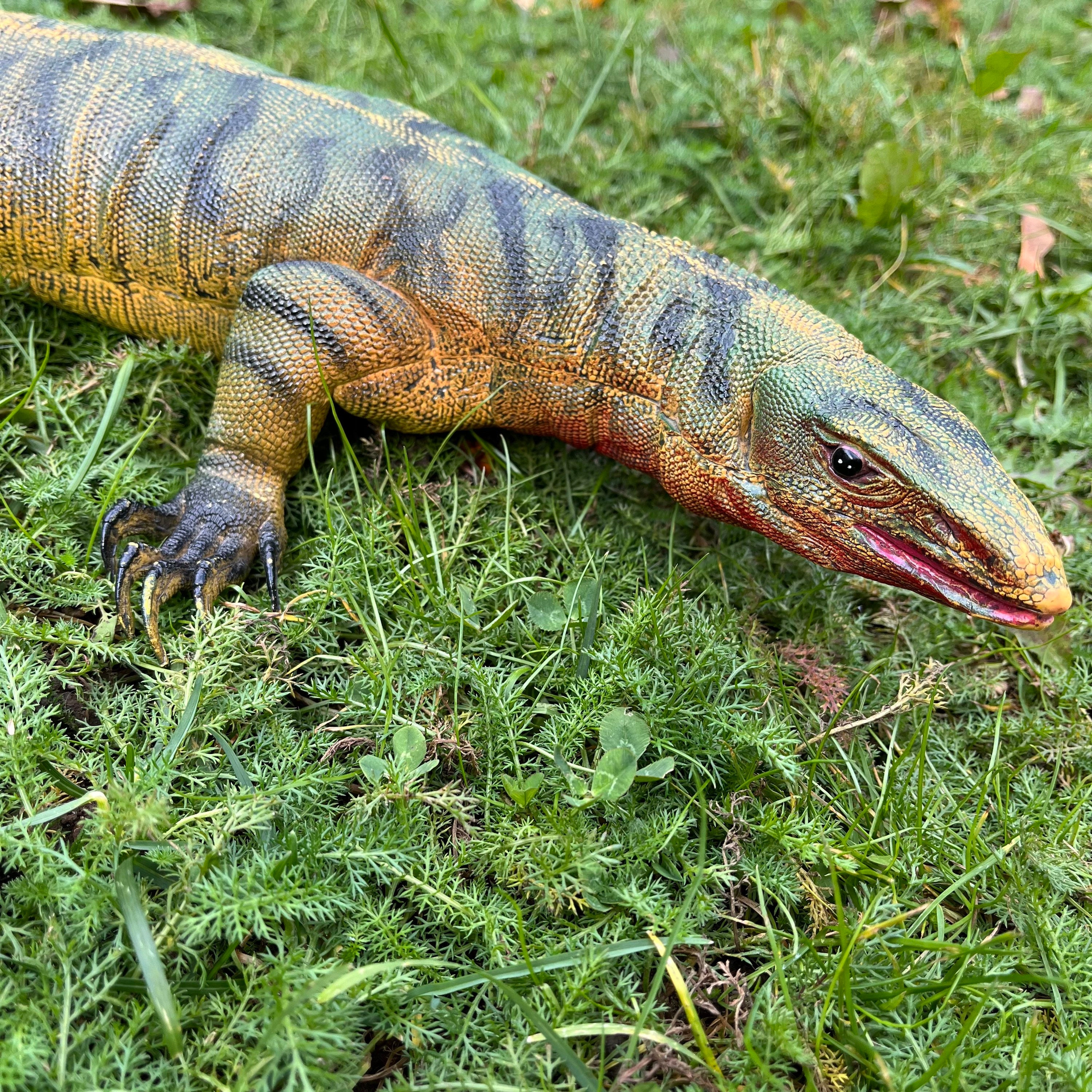Vintage Animal Toy AAA Toys Rubber Large Monitor Lizard - Etsy Ireland Vintage Animal Toy AAA Toys Rubber Large Monitor Lizard - Etsy Ireland