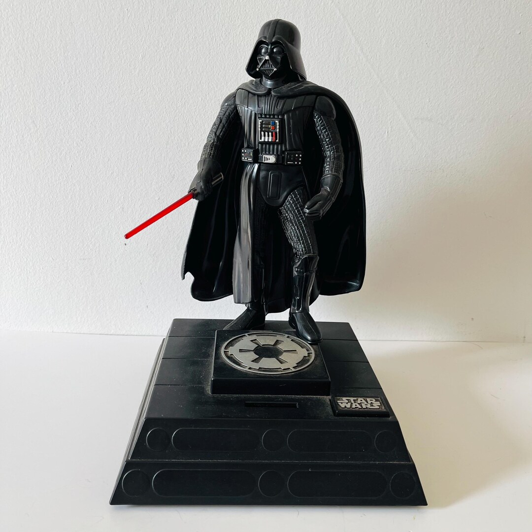Vintage 1996 Star Wars Darth Vader Electronic Talking Coin Bank