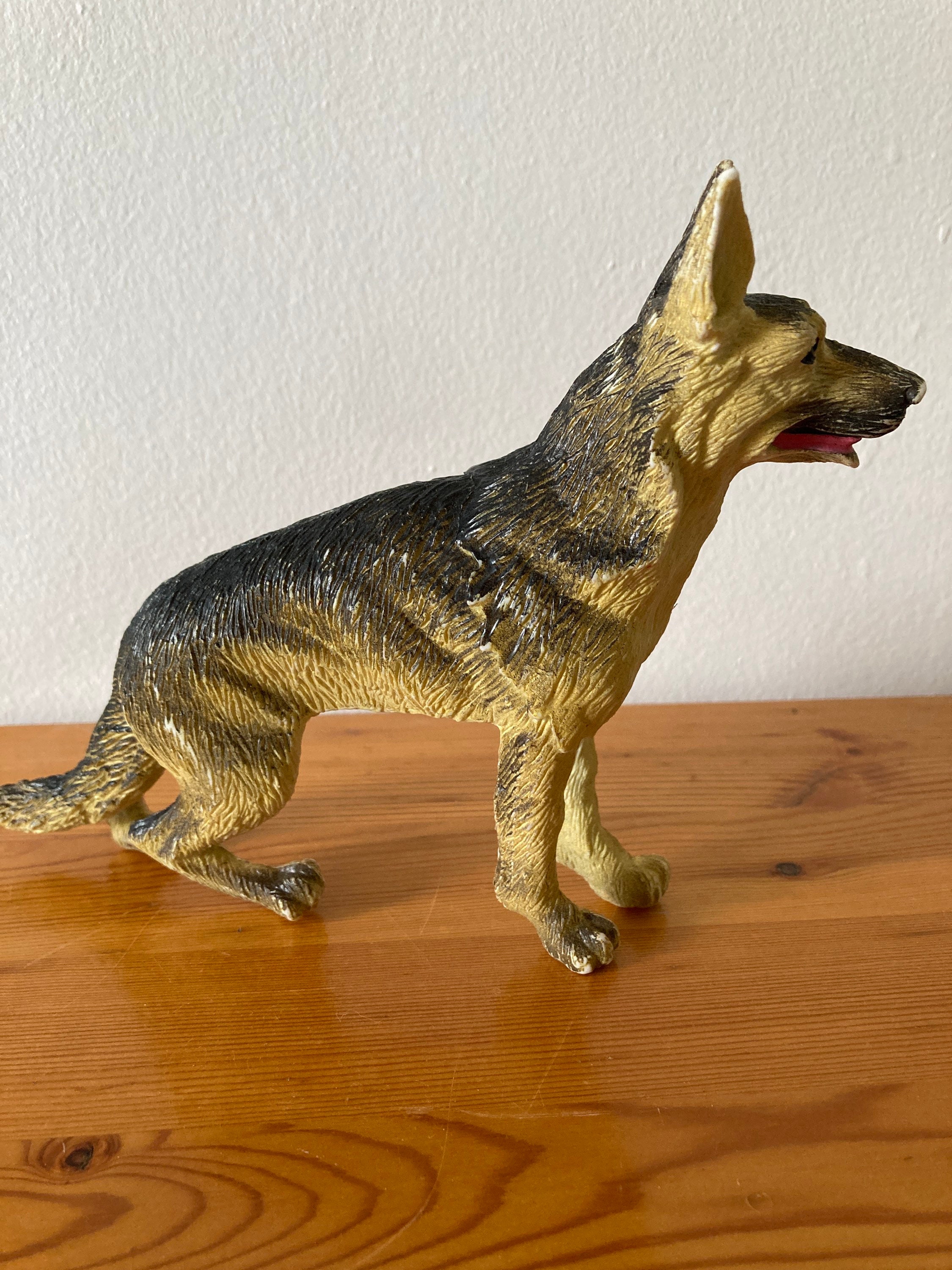 German Shepherd Dog plastic 1 7/8 inches long - F4262 B375 - Collectible  Wildlife Gifts