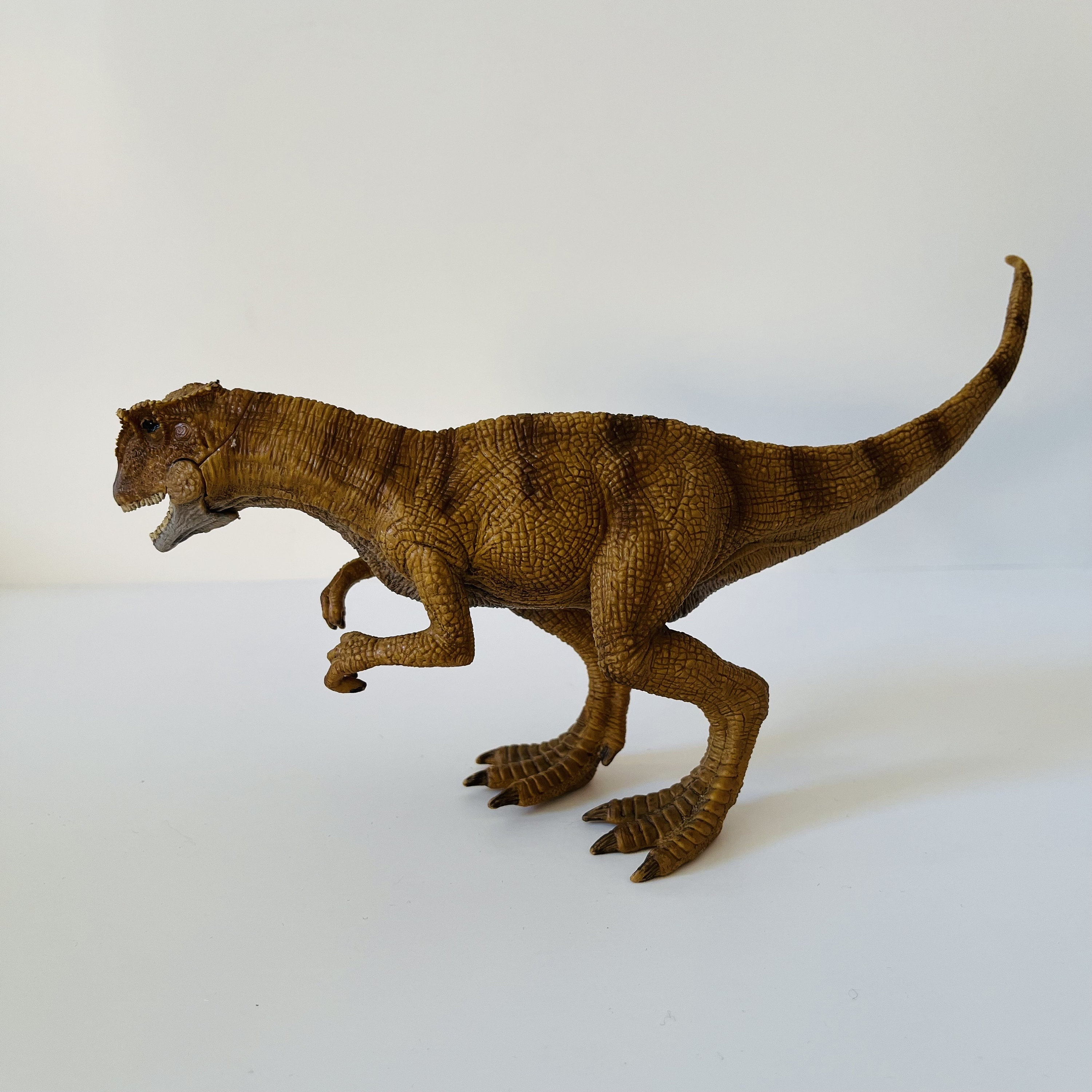引退したシュライヒ恐竜 - アロサウルス 動く顎の恐竜フィギュア 置物 