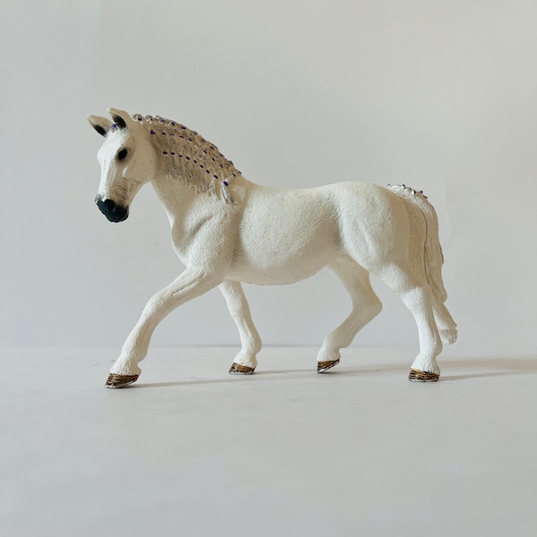 Retired Schleich Horse Club LIPIZZANER MARE Model Toy Figurine Plastic Horses Imaginary Play Designed in Germany