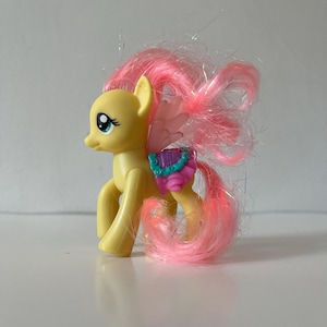 My Little Pony Figure G4 Light Up Fluttershy Pegaus with Saddle Brushable MLP Collectible Unused