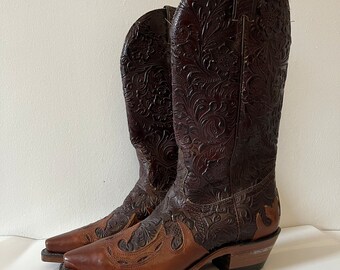 Vintage Boulet Embossed Cognac Leather Cowboy Boots Embroidered Handmade Canada Rockabilly size 8 - 38