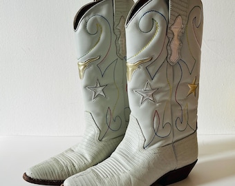 Vintage Western White Leather Rainbow Stitching Celestial Star Steerhead Insets Cowgirl Fashion Cowgirl Cowboy Boots Size 6.5M
