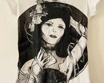 Dropdead Women's White and Black T-shirt Size Small Mallgoth