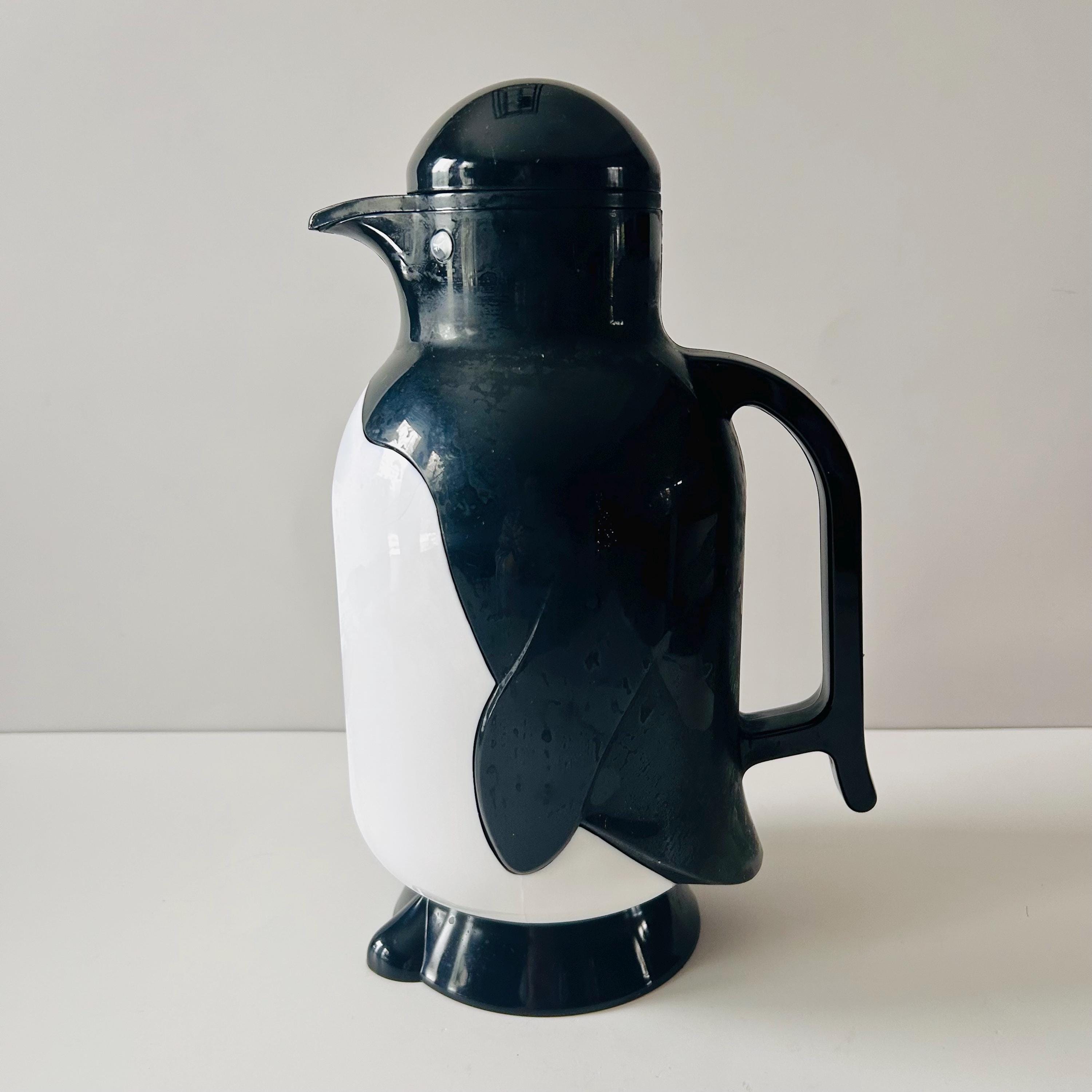Vintage 1980's Retro Metrokane Plastic Penguin Insulated Carafe