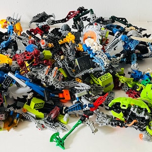 Vintage Original LEGO Bionicle Figures and Bionicle Parts Loose Figure