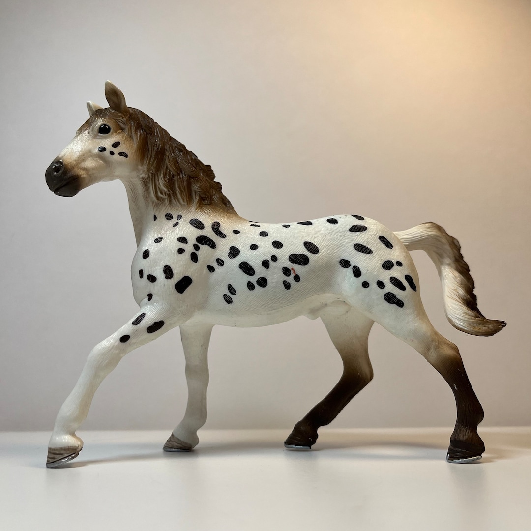 Schleich 13861 Jument Appaloosa, dès 5 ans, Horse Club - figurine, 13,3 x 3,6 x 10,1 cm | Votre Schleich 13861 Jument Appaloosa, dès 5 ans, Horse Club - figurine, 13,3 x 3,6 x 10,1 cm | Votre