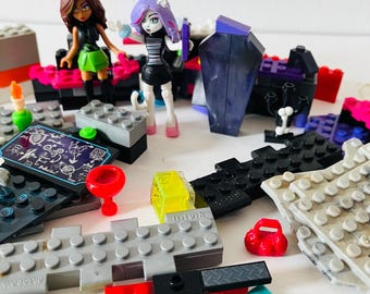 Vintage Monster High Bausteine und Figuren
