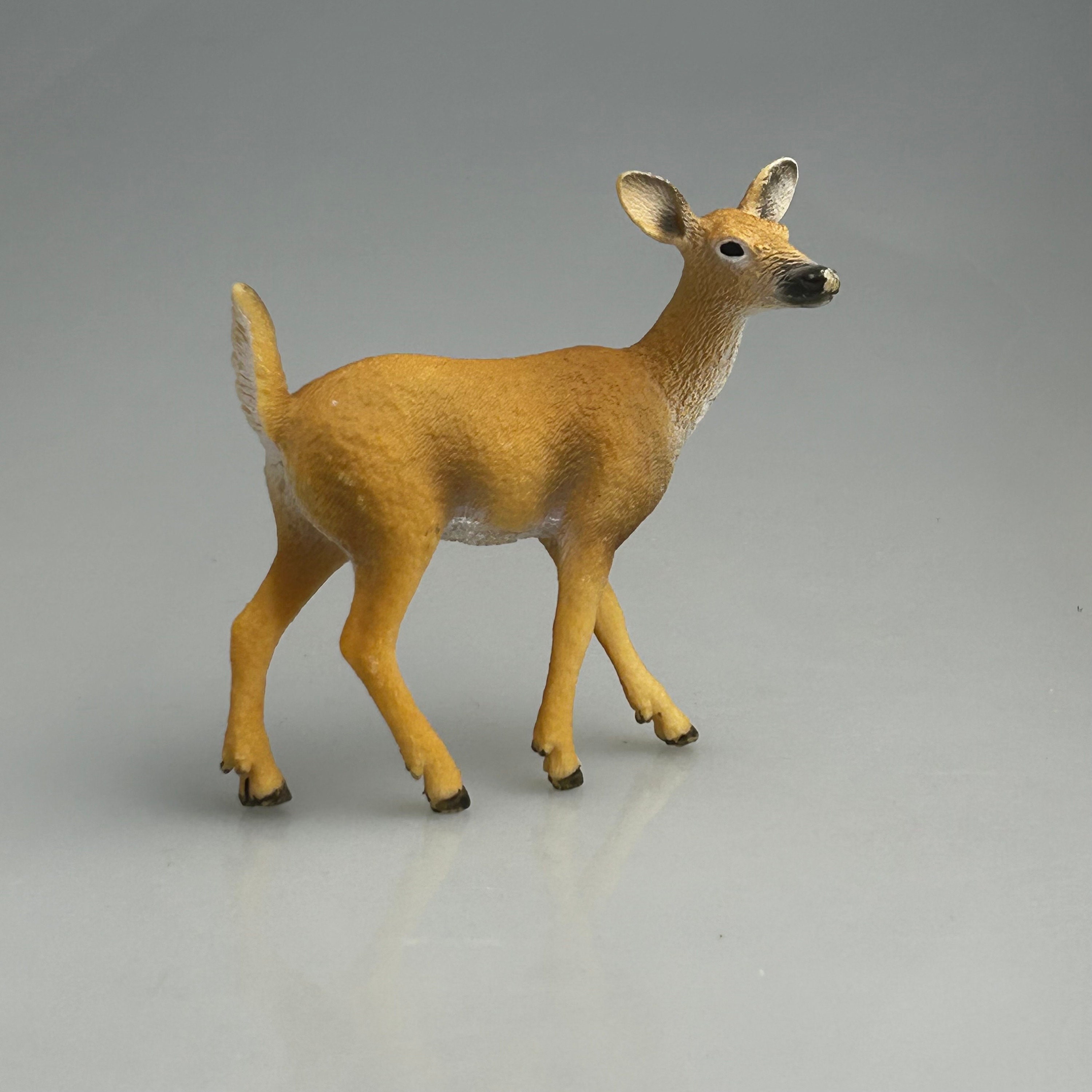Schleich Deer Doe Animal Figures Imaginary Play Plastic Toy