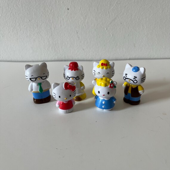 2000年代のヴィンテージサンリオハローキティフィギュアコレクタブル