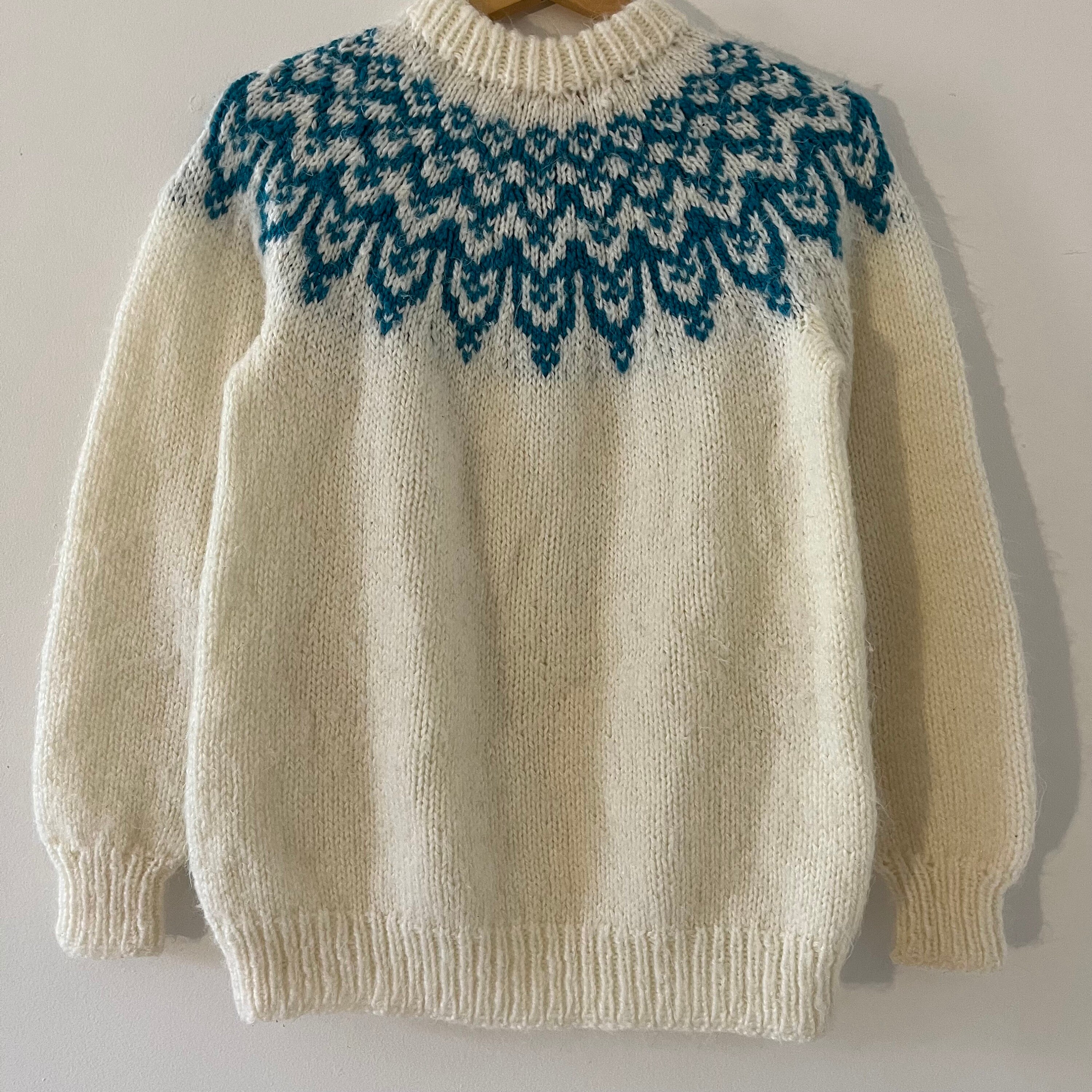 Vintage Hand Knit Acrylic Pullover Sweater Knits Nordic Yoke