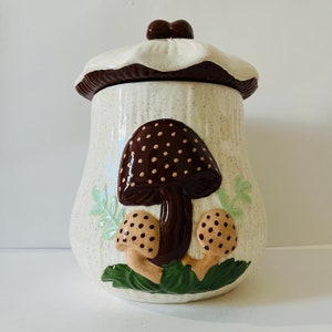Vintage Arnel's Speckled Merry Mushroom Inspired Toadstool Mushrooms Large Canister Cookie Jar Cottagecore Retro Kitchen