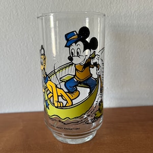 ヴィンテージ ウォルト ディズニー プロダクション ミッキー マウスとプルート グラス