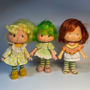 vintage Strawberry Shortcake Doll, jouets rétro des années 80, poupée de maison de poupée nostalgie des années 80, jouets rétro des années 80