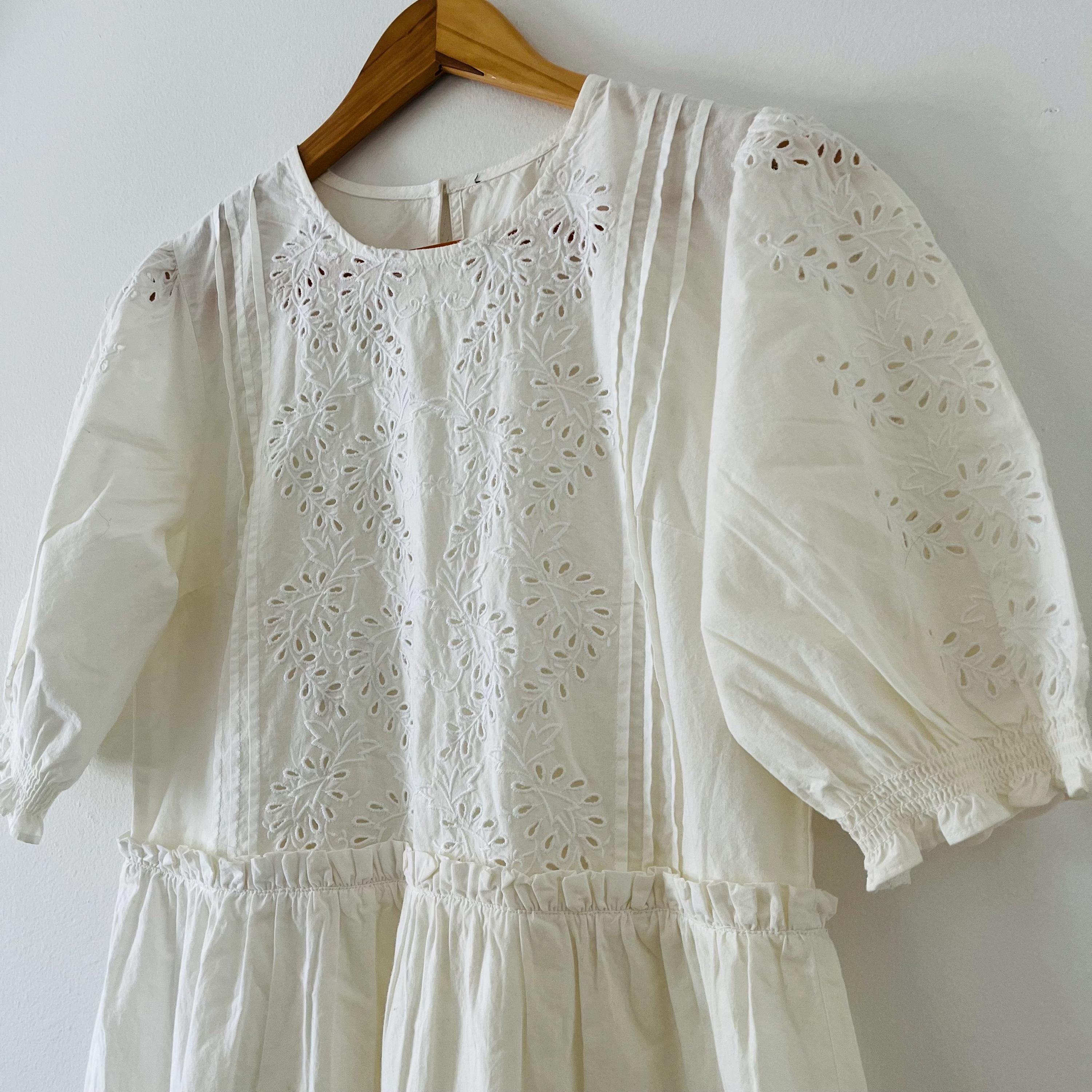 white amish dress If I were making a wedding now, Id choose a natural fabric like silk or linen, and Id also make it instead of ivory , What was your wedding dress like? Let me know in the comments , Like two hats Amish Dress White - Etsy