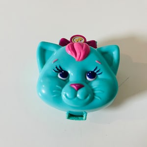 Vintage 1993 Bluebird Mattel Polly Pocket Cuddly Kitty Pet Parade Compact Doll Pollyville Tiny Original 90s