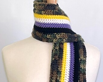 Écharpe de fierté non binaire camouflage au crochet fait main