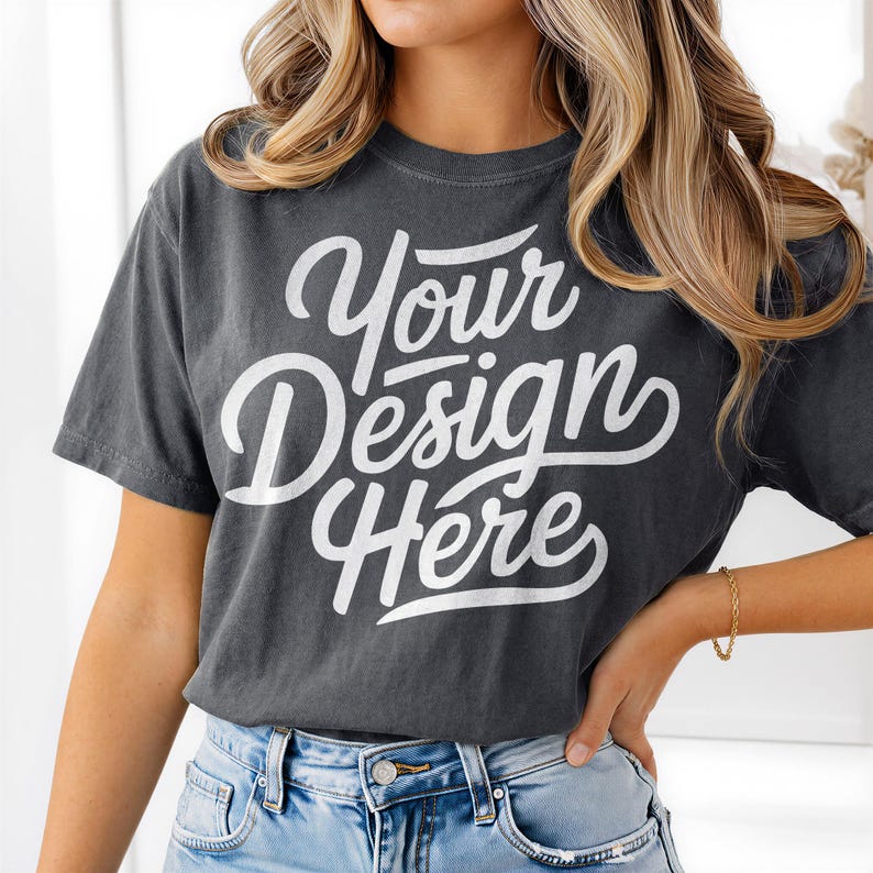 Graphite Comfort Colors 1717 Mockup, Oversized Graphite T-shirt Mockup, Trendy Comfort Colors 1717 Model Mockup, Gray Boho T-Shirt Mockup
