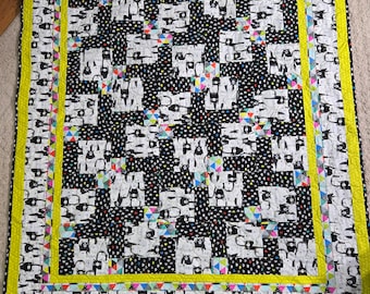 Fun Baby/Toddler Quilt, 50x46, Animals yellow, Bright blue back