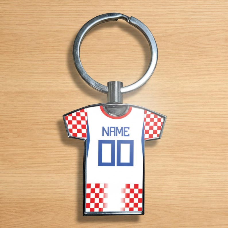 Personlig nyckelring i metall för Kroatiens fotbollströja | VM-fanpresent bild 1