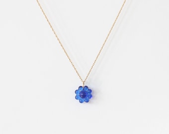 1920s Art Deco Czech Glass Sapphire Flower Pendant