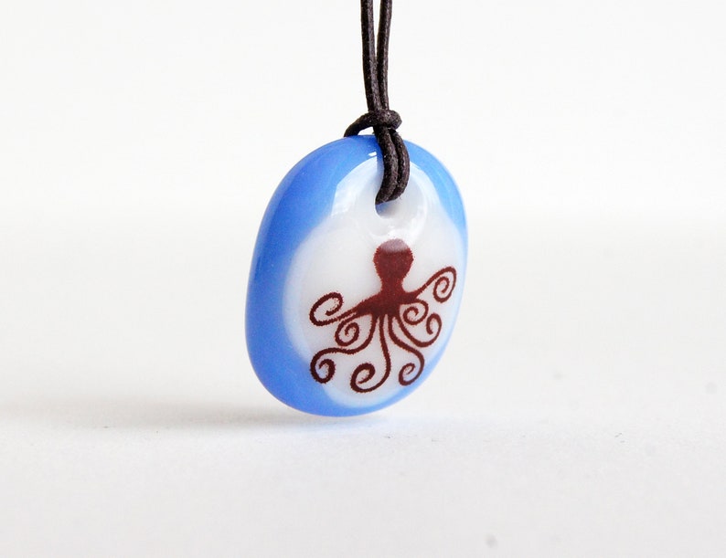 Octopus Necklace / Ocean Lover / Sea Animal Jewelry / Octopus Jewelry, nautical image 4