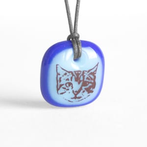 Cat Head Necklace handmade in glass, fun gift for cat mom and crazy cat lady, small kitty cat pendant necklace, cute tabby cat lover gift