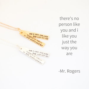 Mister Rogers - Não existe pessoa como você e eu gosto de você do jeito que você é, colar com citação de empoderamento da Chocolate and Steel