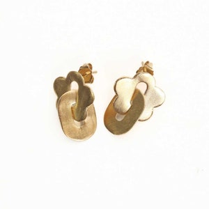 The Hanapepe Flower Link Earring
