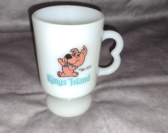 Tazza in vetro Milkglass Kings Island Scappy Doo vintage del 1982