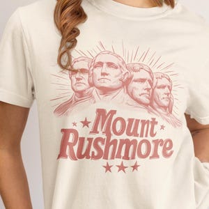 Mount Rushmore Trip Shirt | Custom Rushmore Travel Gift | Mount Rushmore Visit Year & Name | Souvenir Tee